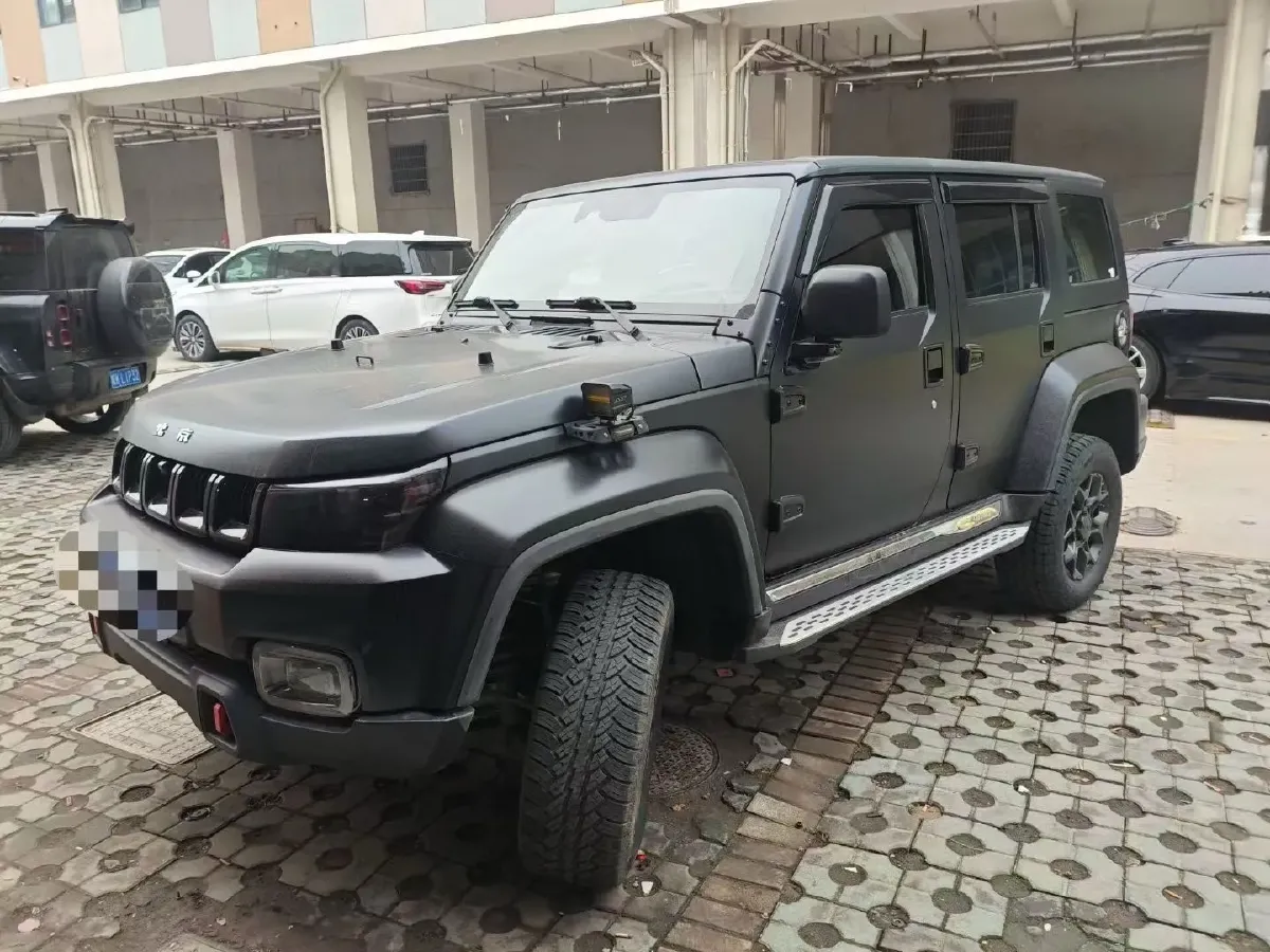 2021 Beijing BJ40 2.0T 163HP L4 8AT,autocango,china used car exporter,china ev exporter,chinese used car exporter,chinese used ev exporter
