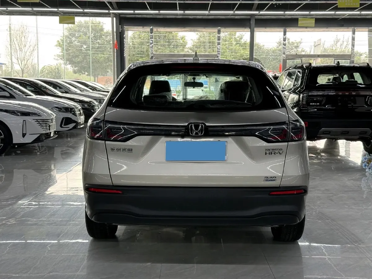 2023 Honda HR-V 1.5T 182HP L4 CVT,autocango,china used car exporter,china ev exporter,chinese used car exporter,chinese used ev exporter