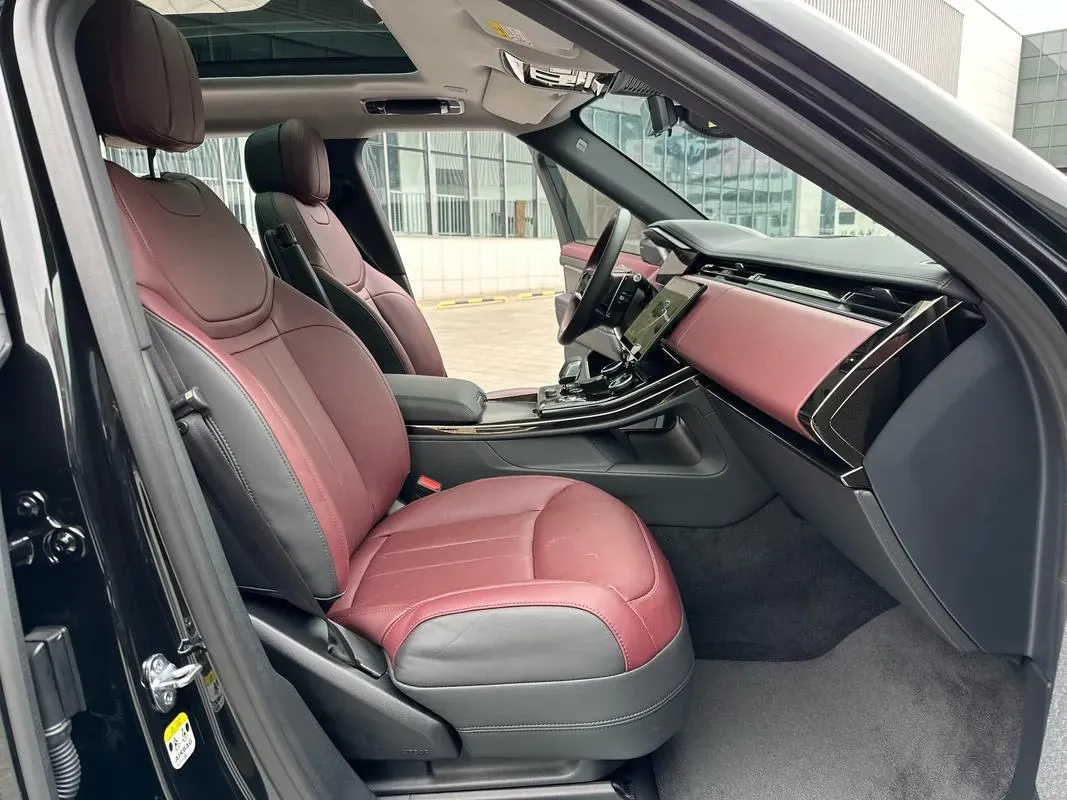 2023 Land Rover Range Rover Sport 3.0T 400HP L6 8AT,autocango,china used car exporter,china ev exporter,chinese used car exporter,chinese used ev exporter