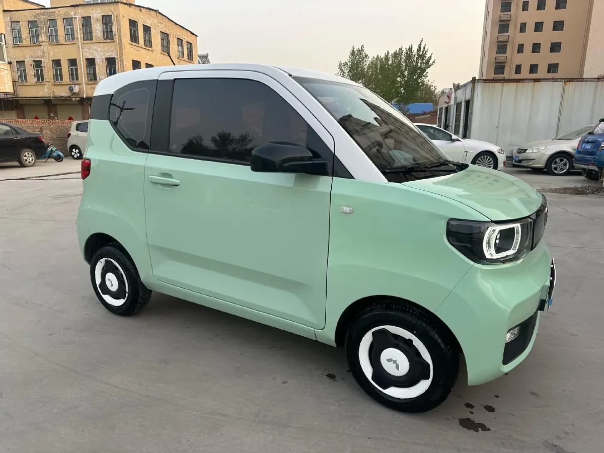 2021 WuLing HongGuang MINI EV BEV 9.3KWH,autocango,china used car exporter,china ev exporter,chinese used car exporter,chinese used ev exporter