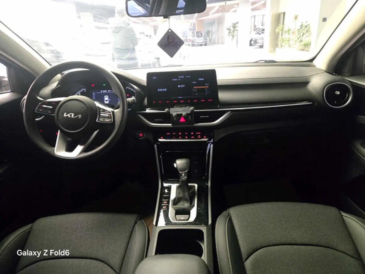 2021 Kia K3 1.5L 115HP L4 CVT,autocango,china used car exporter,china ev exporter,chinese used car exporter,chinese used ev exporter