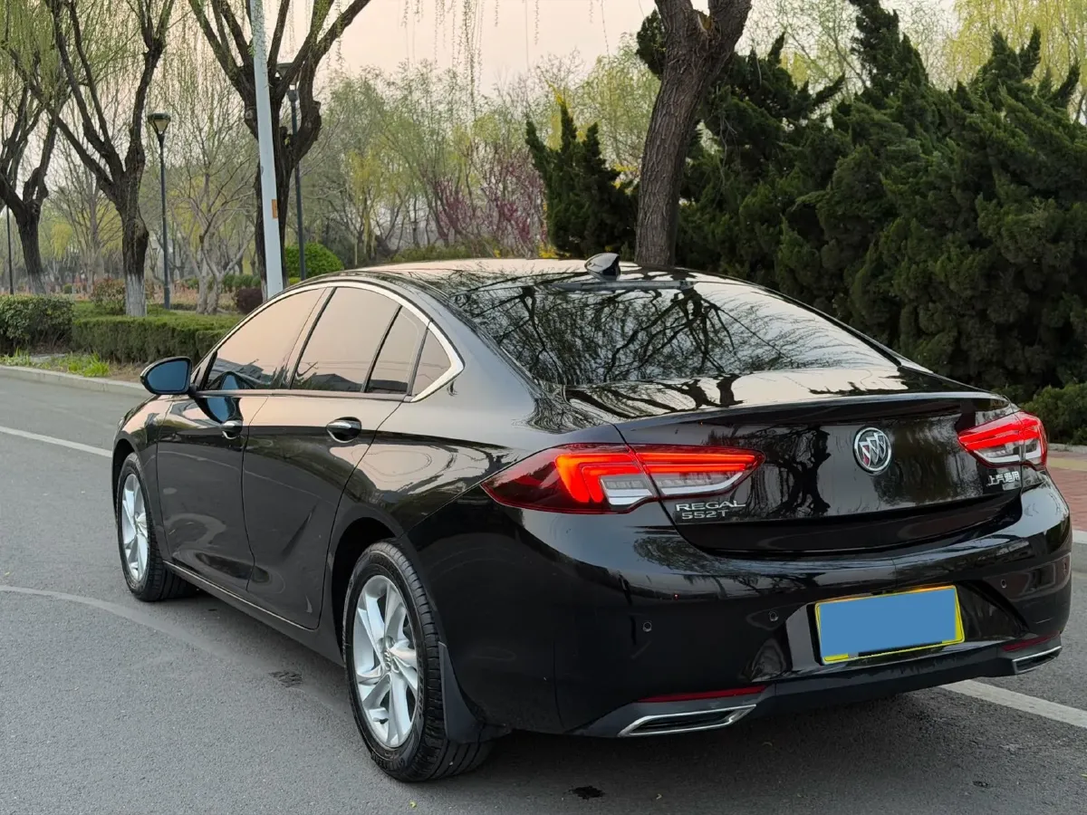 2020 Buick Regal 1.5T 169HP L4 9AT,autocango,china used car exporter,china ev exporter,chinese used car exporter,chinese used ev exporter