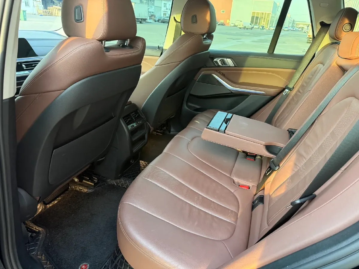 2021 BMW X5 3.0T 340HP L6 8AT,autocango,china used car exporter,china ev exporter,chinese used car exporter,chinese used ev exporter