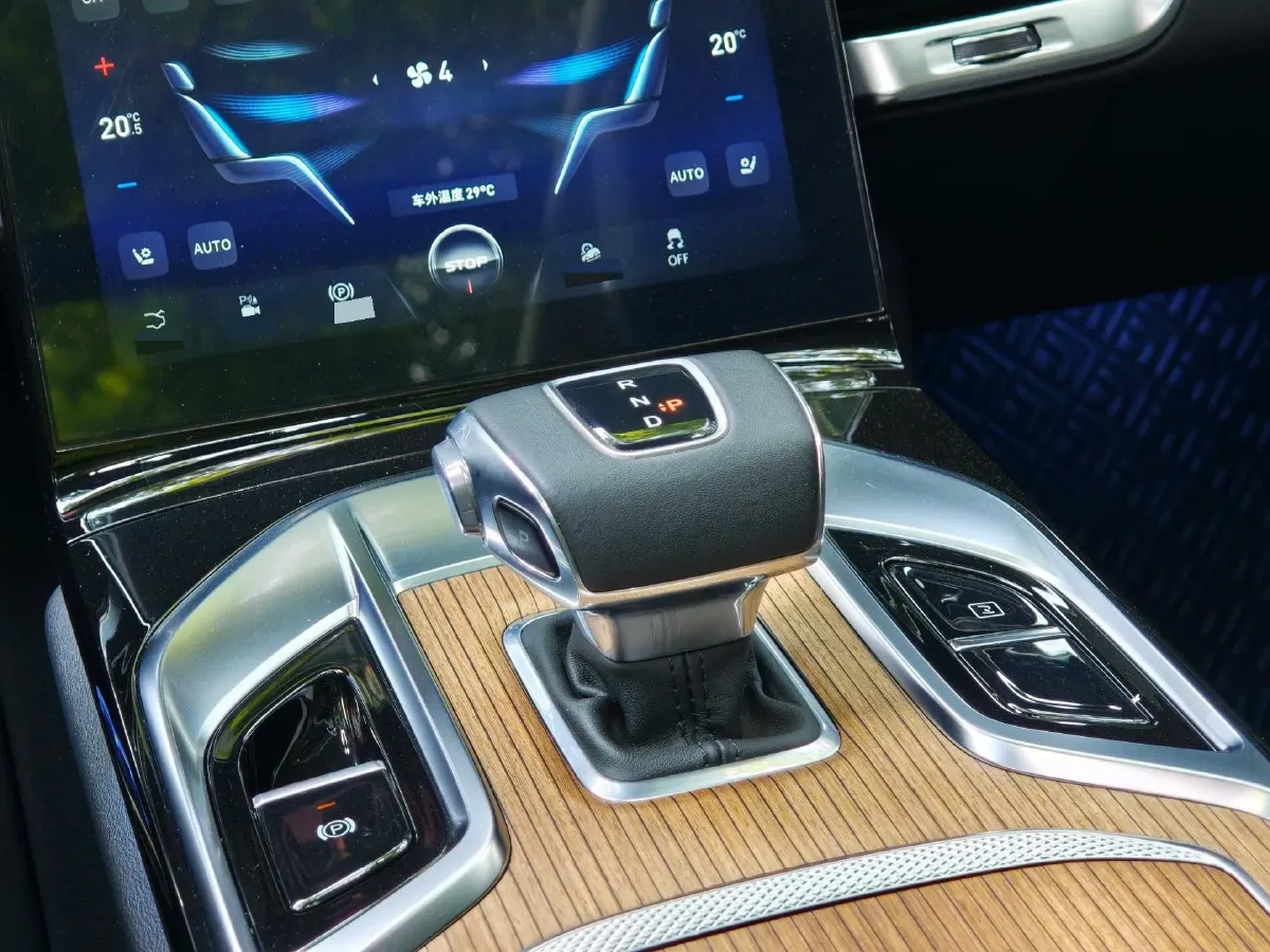 2022 HongQi E-HS9 BEV 120KWH,autocango,china used car exporter,china ev exporter,chinese used car exporter,chinese used ev exporter