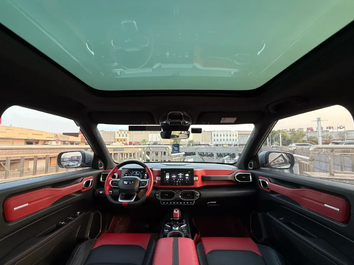 2020 Geely ICON 1.5T 177HP L3 7DCT,autocango,china used car exporter,china ev exporter,chinese used car exporter,chinese used ev exporter