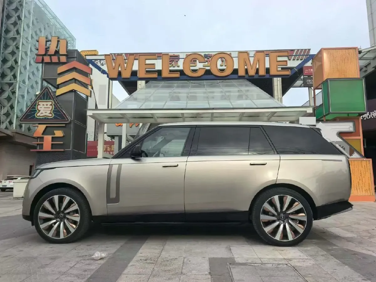 2025 Land Rover Range Rover 3.0T 400HP L6 8AT,autocango,china used car exporter,china ev exporter,chinese used car exporter,chinese used ev exporter