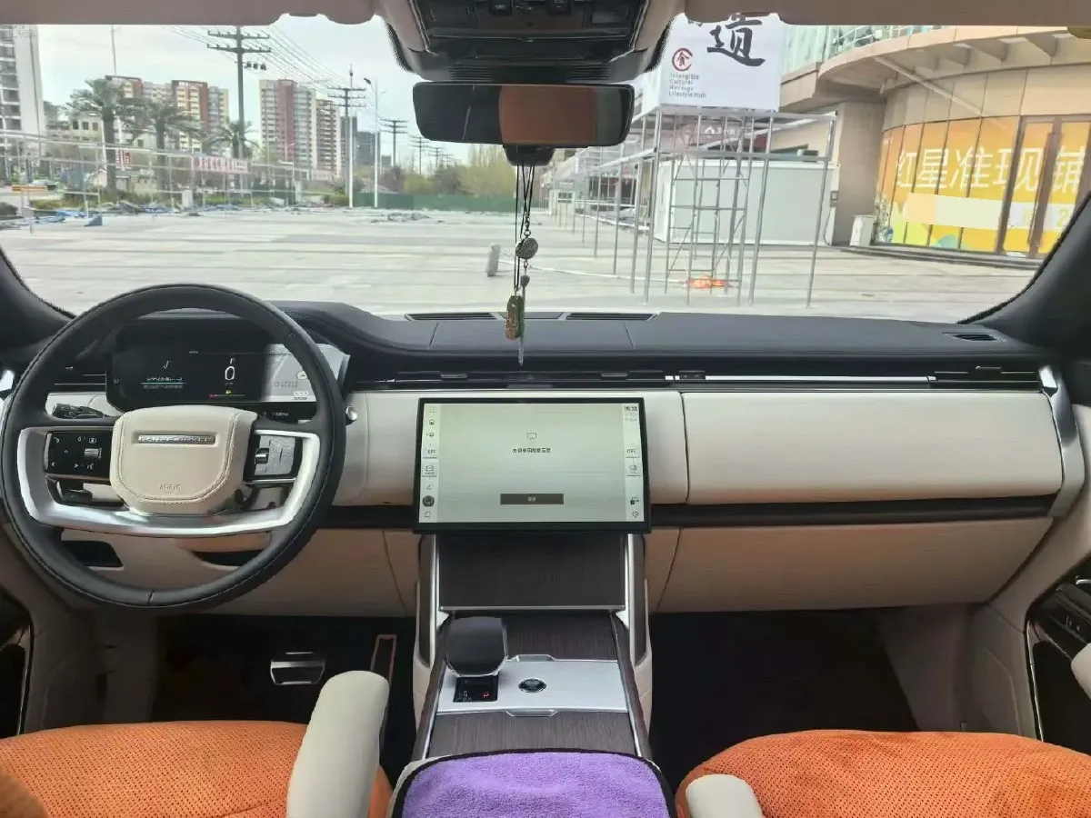 2025 Land Rover Range Rover 3.0T 400HP L6 8AT,autocango,china used car exporter,china ev exporter,chinese used car exporter,chinese used ev exporter