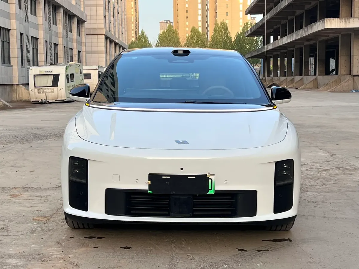 2025 Li i6 BEV,autocango,china used car exporter,china ev exporter,chinese used car exporter,chinese used ev exporter