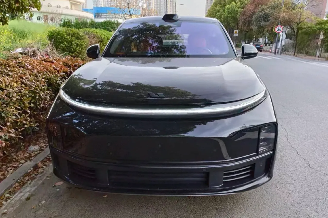 2024 Li L8 Range Extended 154HP REEV 42.8KWH,autocango,china used car exporter,china ev exporter,chinese used car exporter,chinese used ev exporter