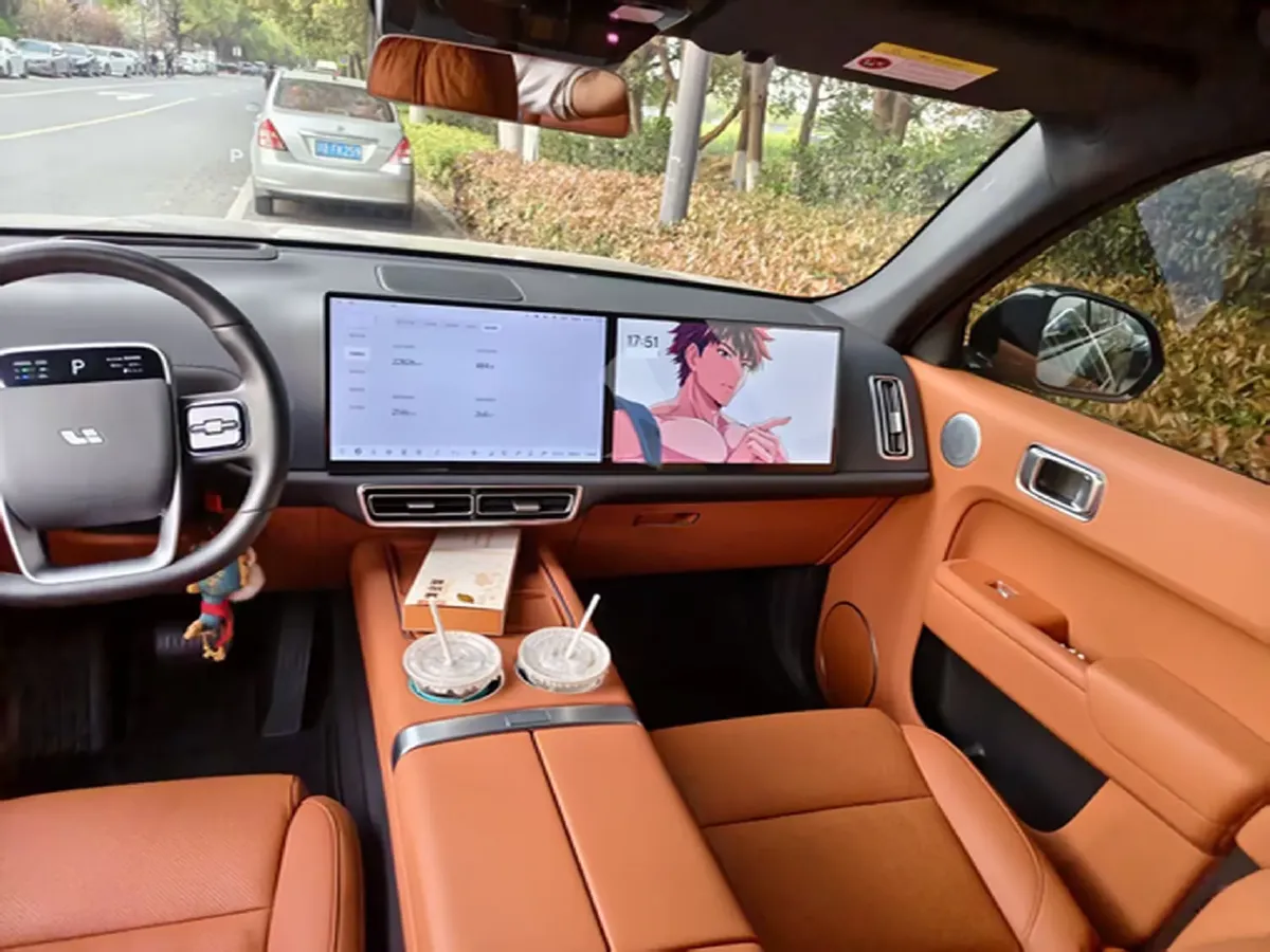 2024 Li L8 Range Extended 154HP REEV 42.8KWH,autocango,china used car exporter,china ev exporter,chinese used car exporter,chinese used ev exporter