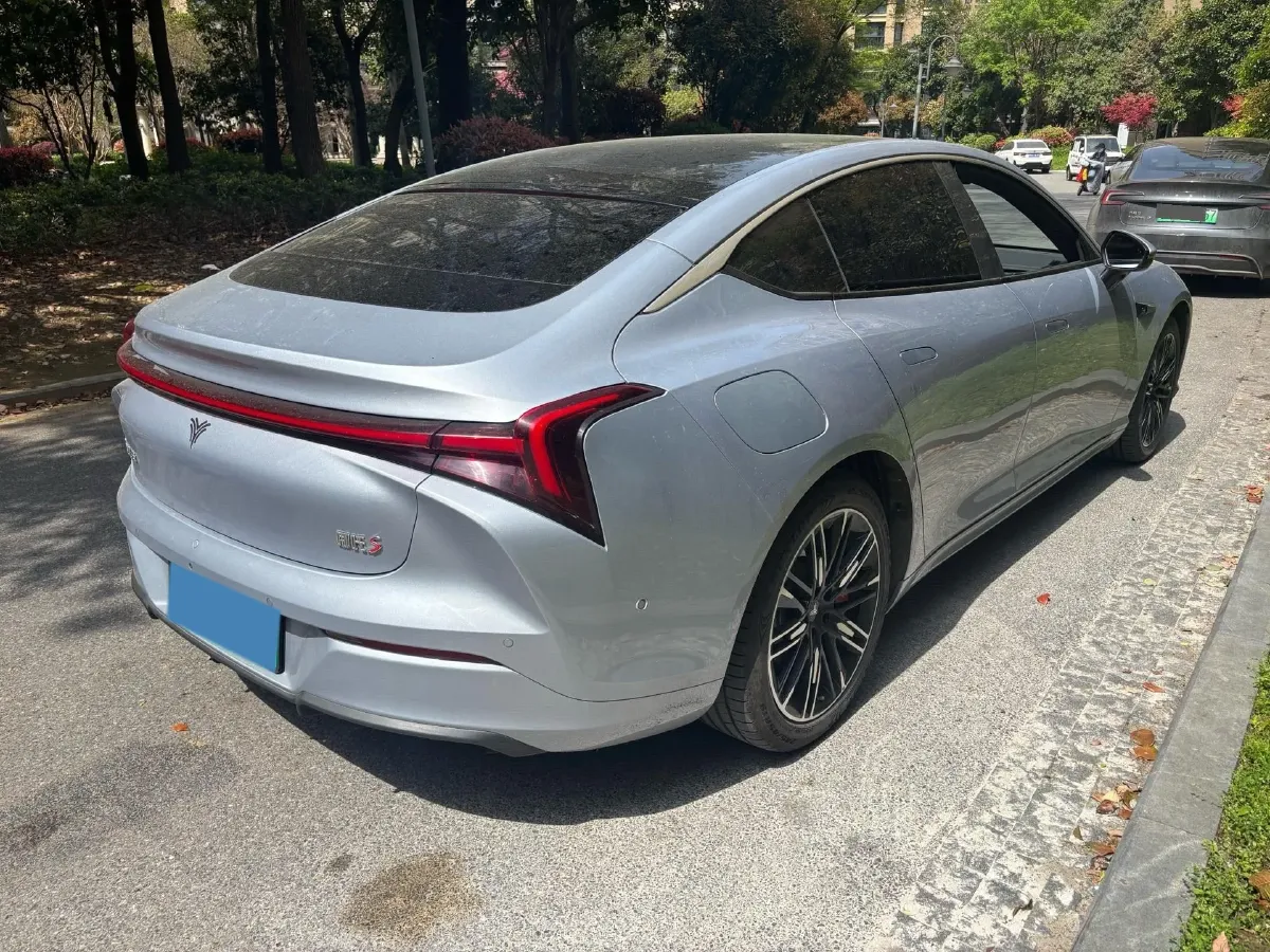 2022 Jeep Grand Commander 2.0T 234HP L4 9AT,autocango,china used car exporter,china ev exporter,chinese used car exporter,chinese used ev exporter