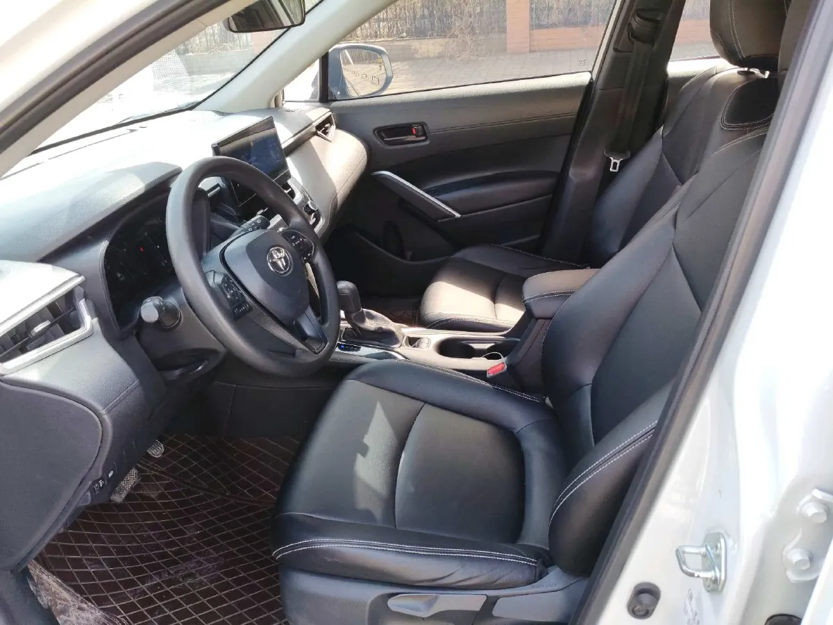 2023 Toyota Corolla Cross 2.0L 171HP L4 CVT,autocango,china used car exporter,china ev exporter,chinese used car exporter,chinese used ev exporter