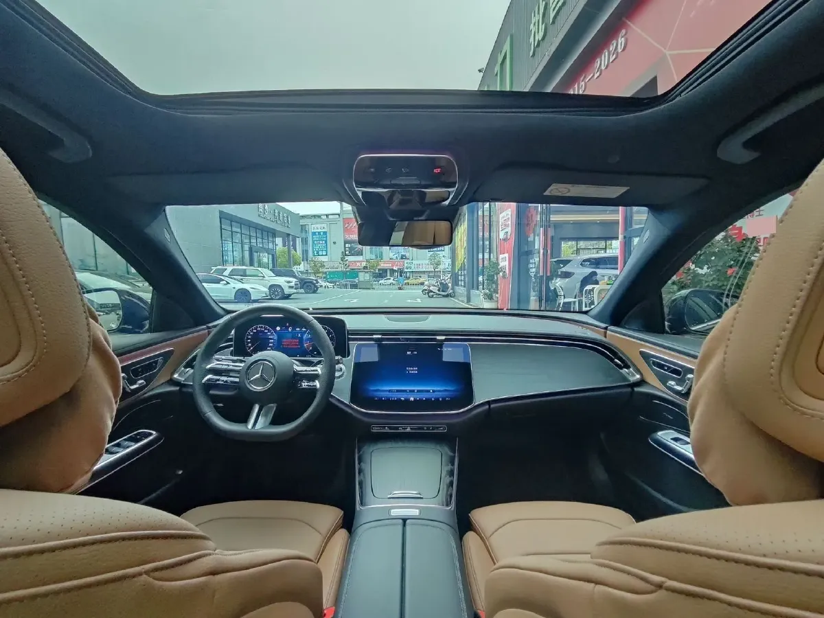 2024 Mercedes-Benz E Class 2.0T 258HP L4 9AT,autocango,china used car exporter,china ev exporter,chinese used car exporter,chinese used ev exporter