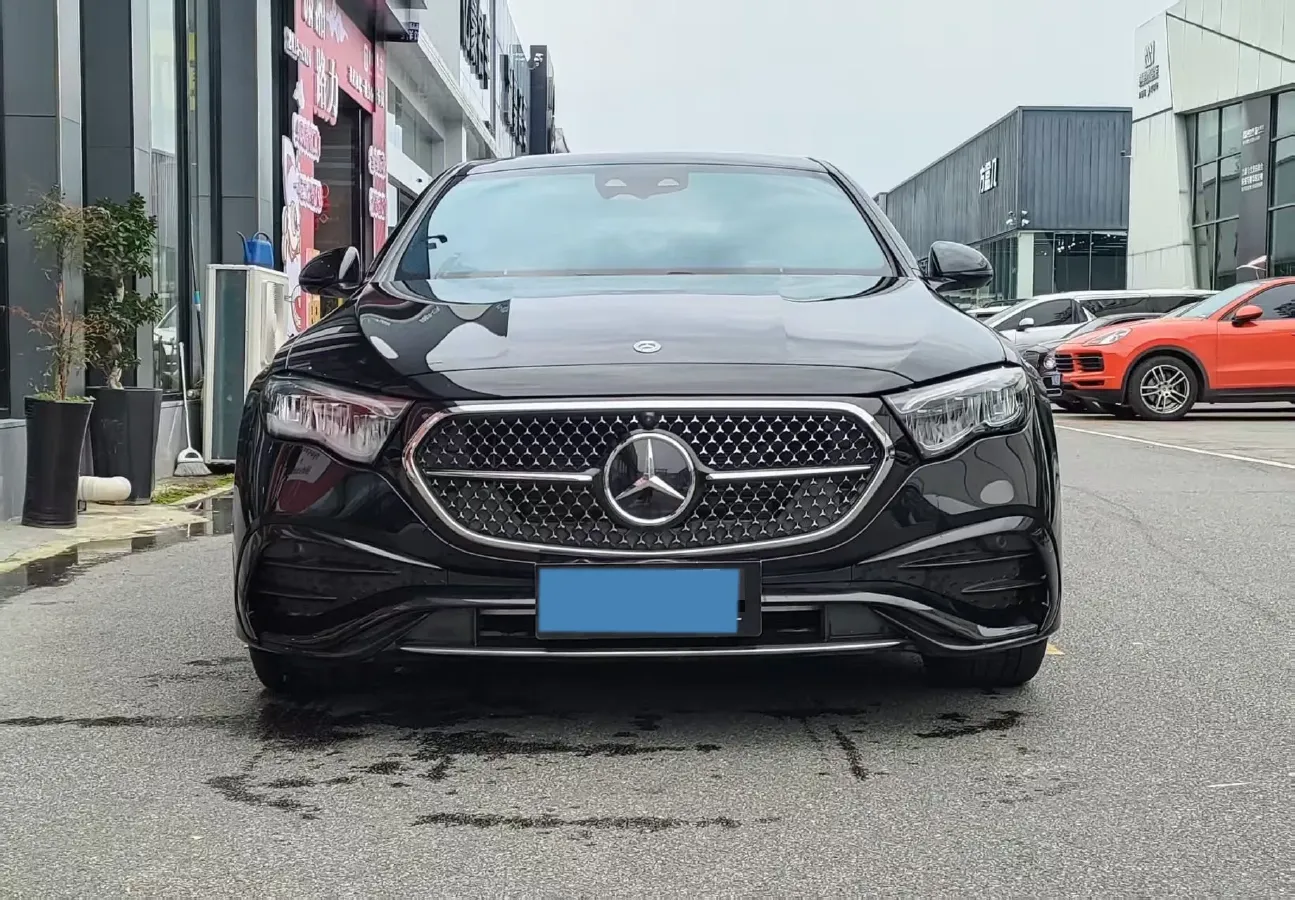 2024 Mercedes-Benz E Class 2.0T 258HP L4 9AT,autocango,china used car exporter,china ev exporter,chinese used car exporter,chinese used ev exporter