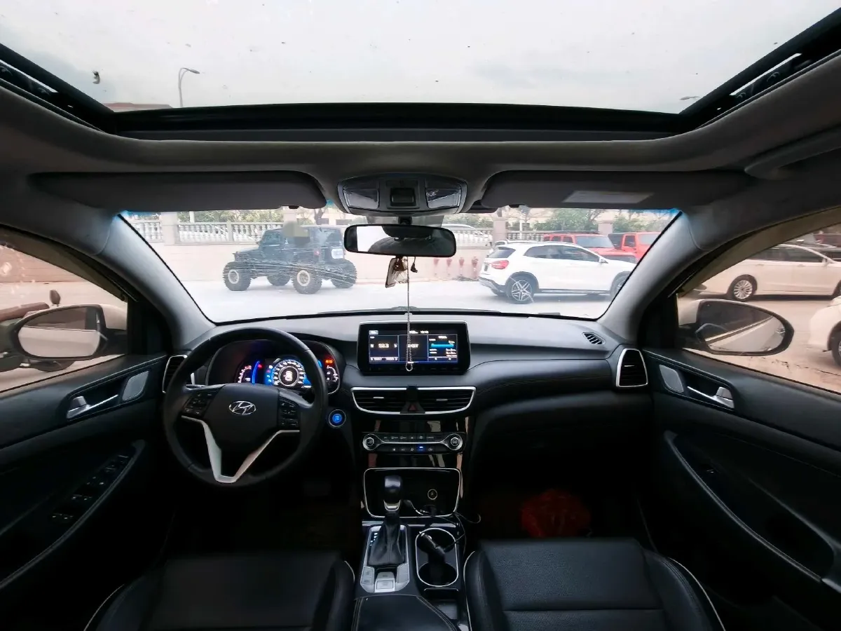 2019 Hyundai Tucson 1.6T 177HP L4 7DCT,autocango,china used car exporter,china ev exporter,chinese used car exporter,chinese used ev exporter