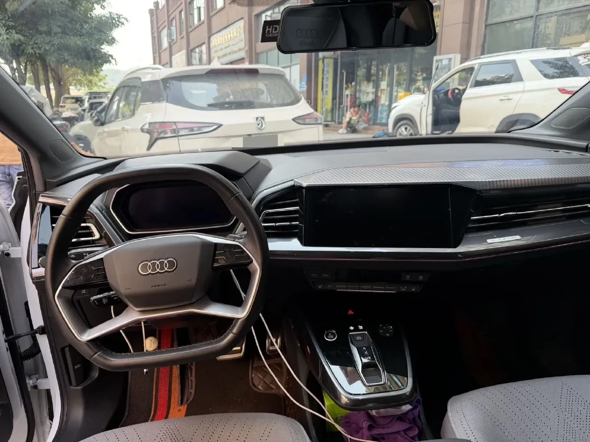 2023 Audi Q4 e-tron BEV 84.8KWH,autocango,china used car exporter,china ev exporter,chinese used car exporter,chinese used ev exporter