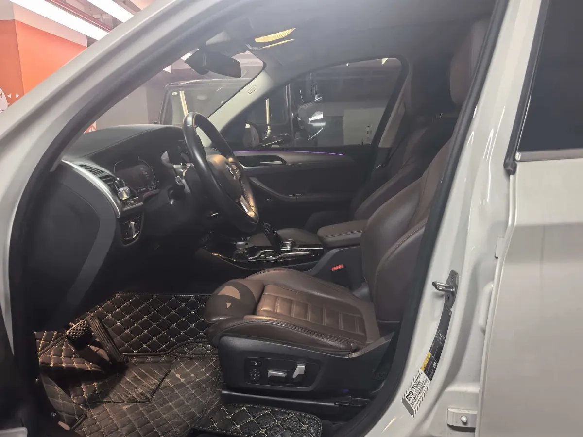 2020 BMW X5 2.0T 265HP L4 8AT,autocango,china used car exporter,china ev exporter,chinese used car exporter,chinese used ev exporter