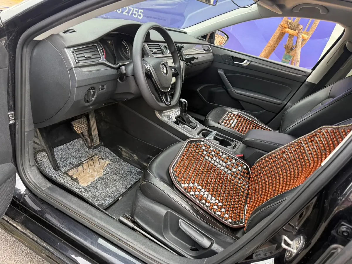 2017 Volkswagen Passat 1.4T 150HP L4 7DCT,autocango,china used car exporter,china ev exporter,chinese used car exporter,chinese used ev exporter