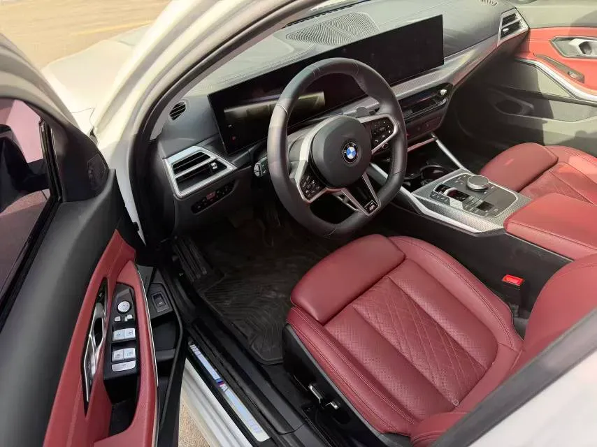 2024 BMW 3 Series 2.0T 245HP L4 8AT,autocango,china used car exporter,china ev exporter,chinese used car exporter,chinese used ev exporter