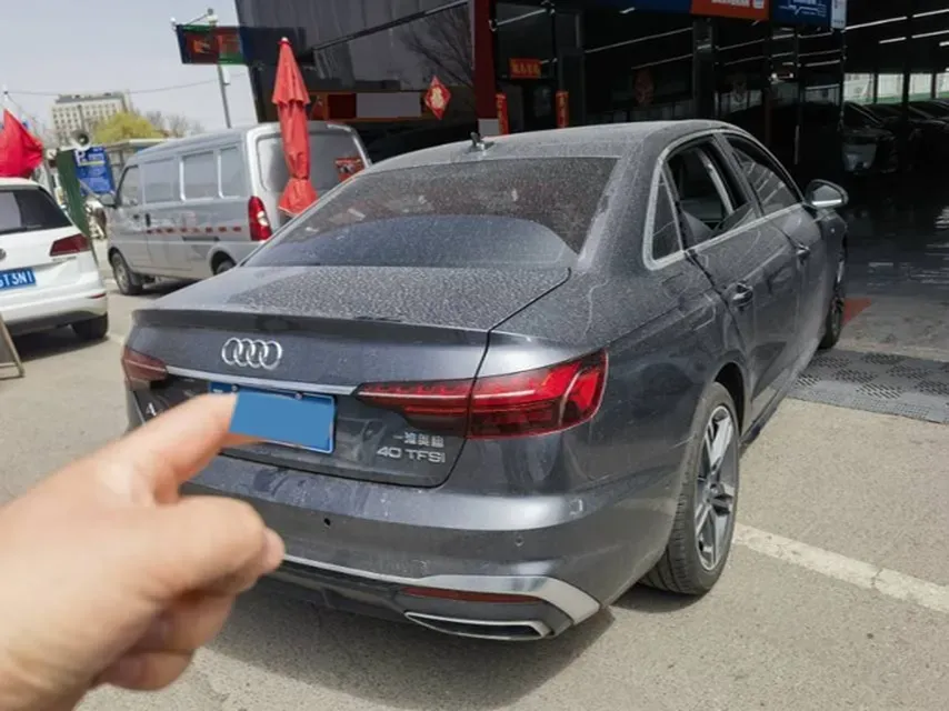 2020 Audi A4L 2.0T 190HP L4 7DCT,autocango,china used car exporter,china ev exporter,chinese used car exporter,chinese used ev exporter