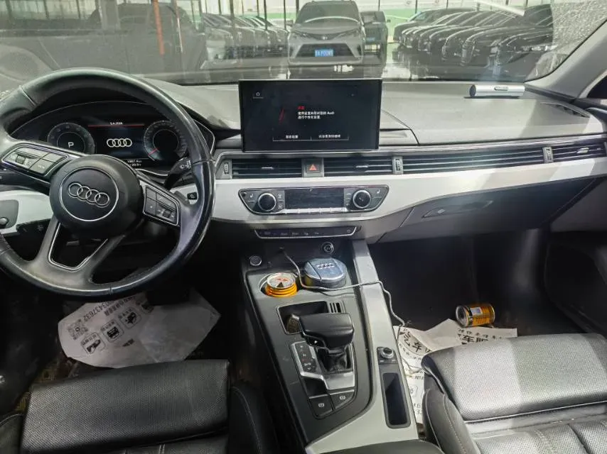 2020 Audi A4L 2.0T 190HP L4 7DCT,autocango,china used car exporter,china ev exporter,chinese used car exporter,chinese used ev exporter