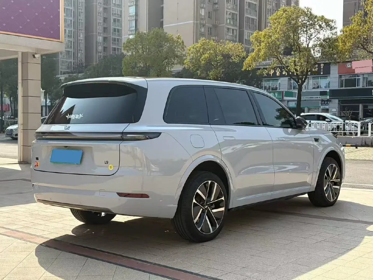 2022 Li L9 Range Extended 154HP REEV 42.6KWH,autocango,china used car exporter,china ev exporter,chinese used car exporter,chinese used ev exporter
