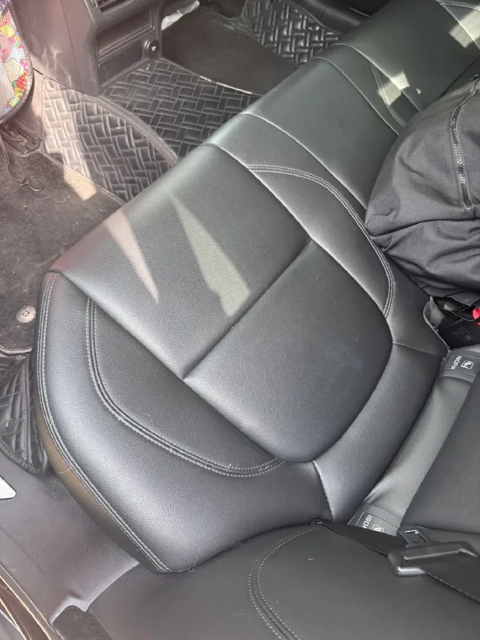 2020 Jaguar XFL 2.0T 200HP L4 8AT,autocango,china used car exporter,china ev exporter,chinese used car exporter,chinese used ev exporter