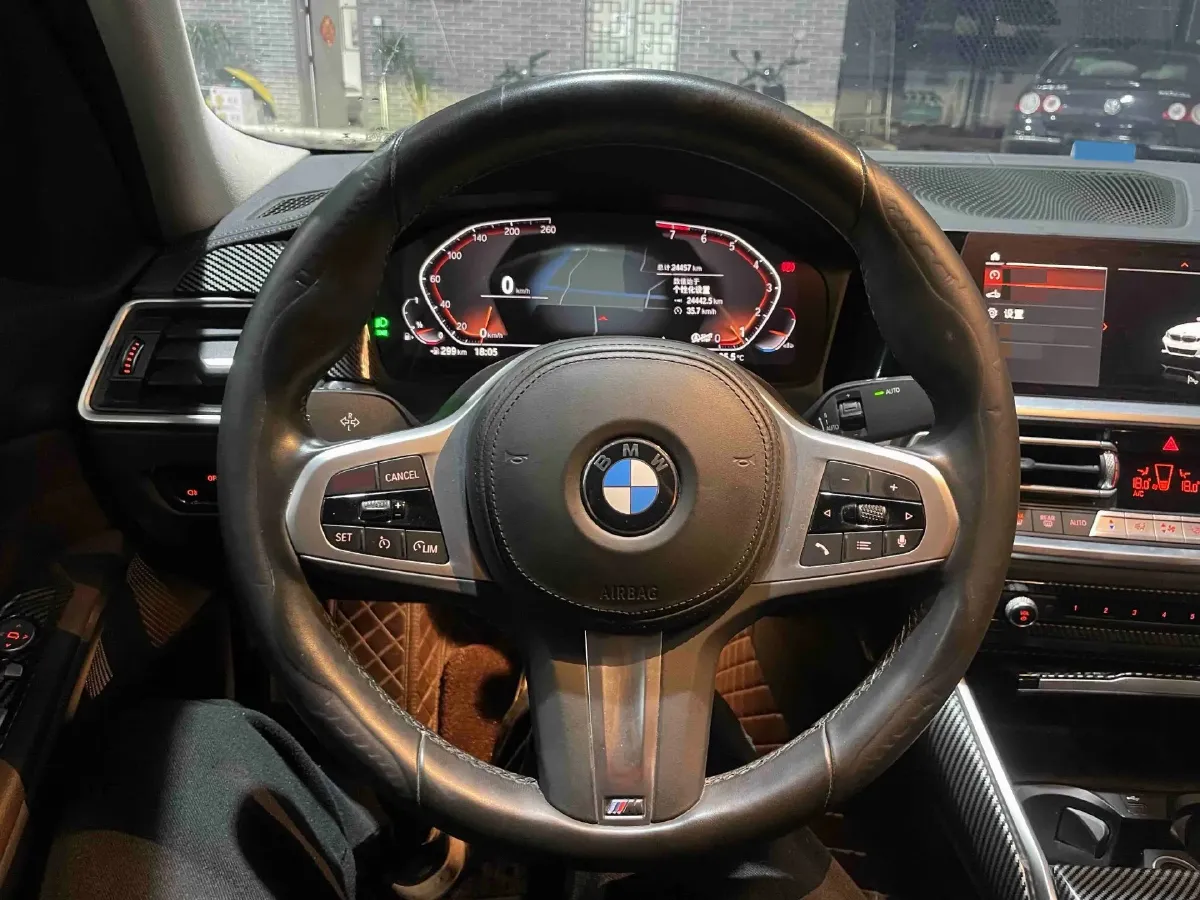 2022 BMW 3 Series 2.0T 156HP L4 8AT,autocango,china used car exporter,china ev exporter,chinese used car exporter,chinese used ev exporter