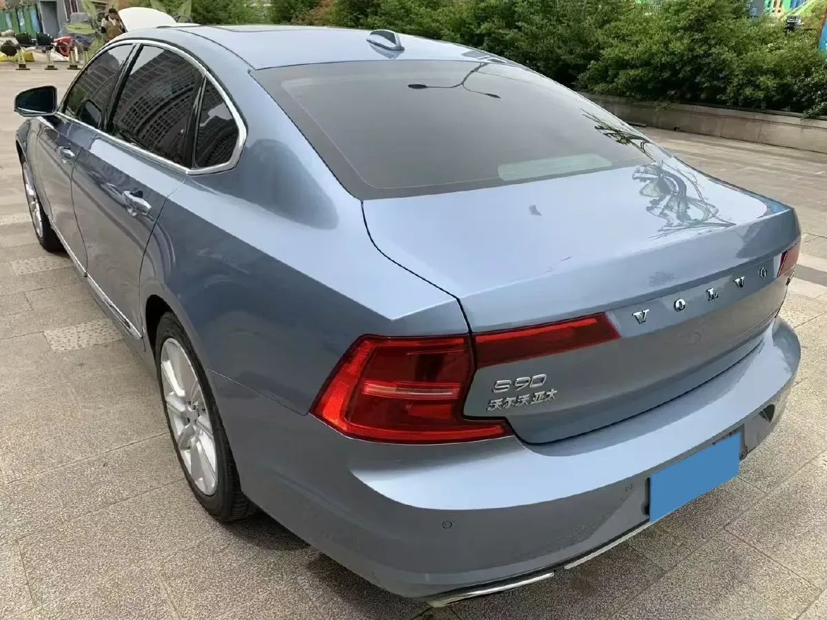 2019 Infiniti Q70 2.0T 211HP L4 7AT,autocango,china used car exporter,china ev exporter,chinese used car exporter,chinese used ev exporter