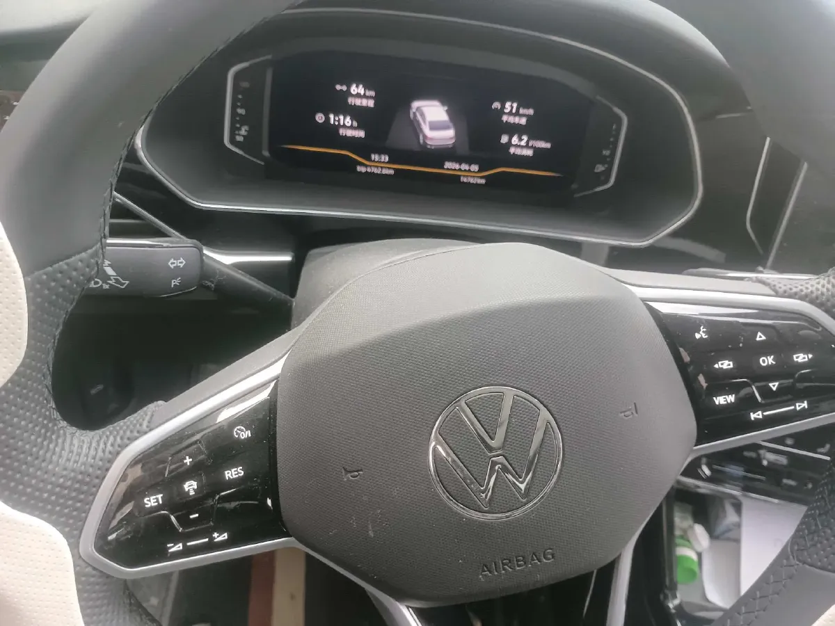 2024 Volkswagen Passat 2.0T 186HP L4 7DCT,autocango,china used car exporter,china ev exporter,chinese used car exporter,chinese used ev exporter