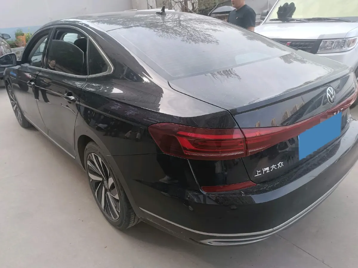 2024 Volkswagen Passat 2.0T 186HP L4 7DCT,autocango,china used car exporter,china ev exporter,chinese used car exporter,chinese used ev exporter