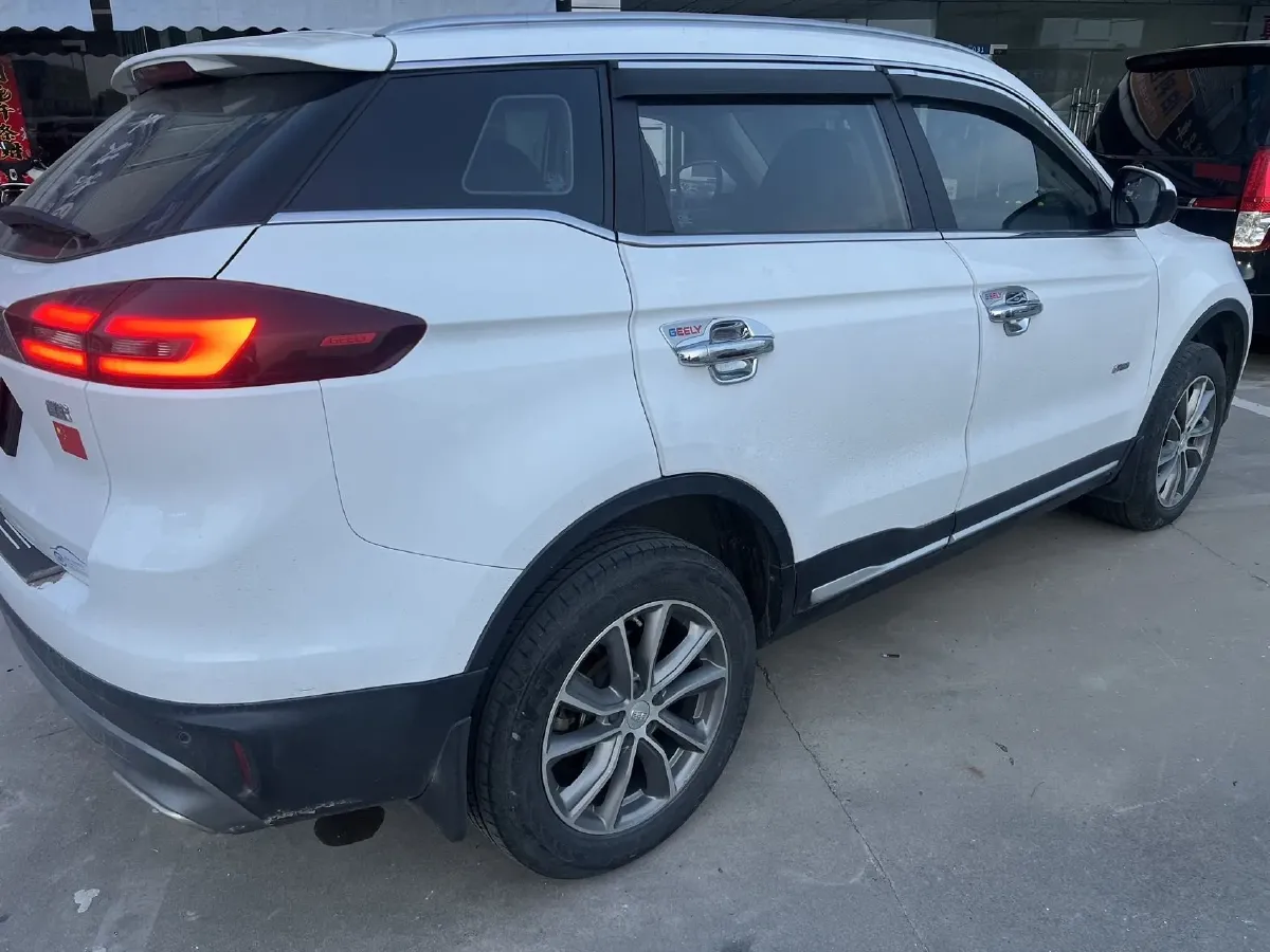 2020 Roewe i6 1.5T 169HP L4 7DCT,autocango,china used car exporter,china ev exporter,chinese used car exporter,chinese used ev exporter