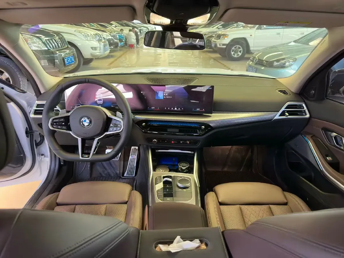 2025 BMW 3 Series 2.0T 245HP L4 8AT,autocango,china used car exporter,china ev exporter,chinese used car exporter,chinese used ev exporter