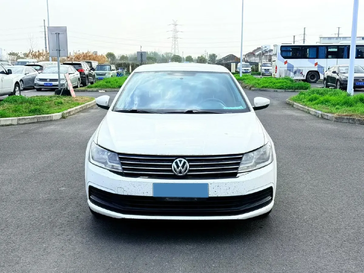 2017 Volkswagen Lavida 1.6L 110HP L4 6AT,autocango,china used car exporter,china ev exporter,chinese used car exporter,chinese used ev exporter