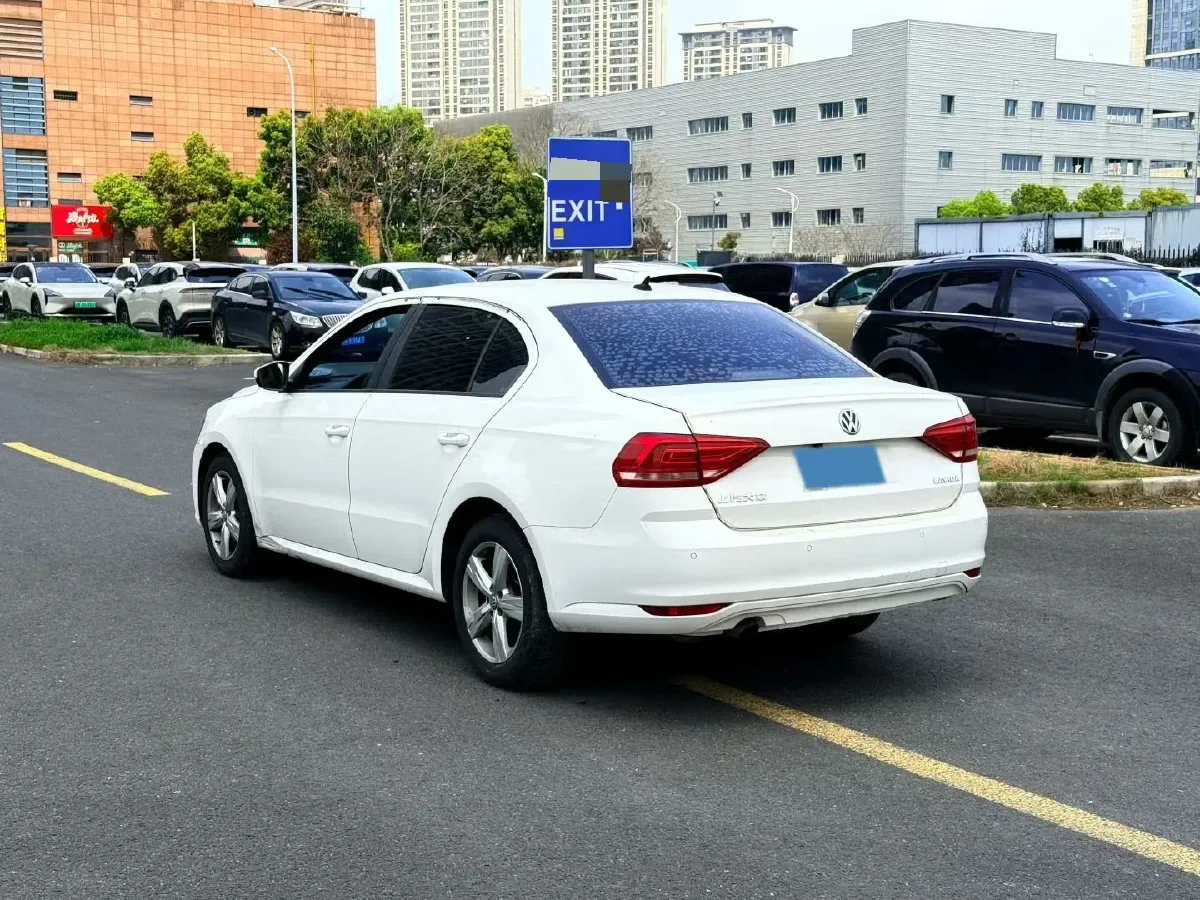 2017 Volkswagen Lavida 1.6L 110HP L4 6AT,autocango,china used car exporter,china ev exporter,chinese used car exporter,chinese used ev exporter