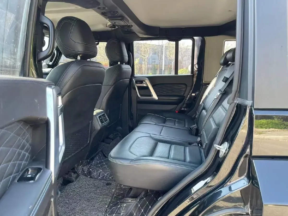 2020 Beijing BJ40 2.0T 224HP L4 8AT,autocango,china used car exporter,china ev exporter,chinese used car exporter,chinese used ev exporter