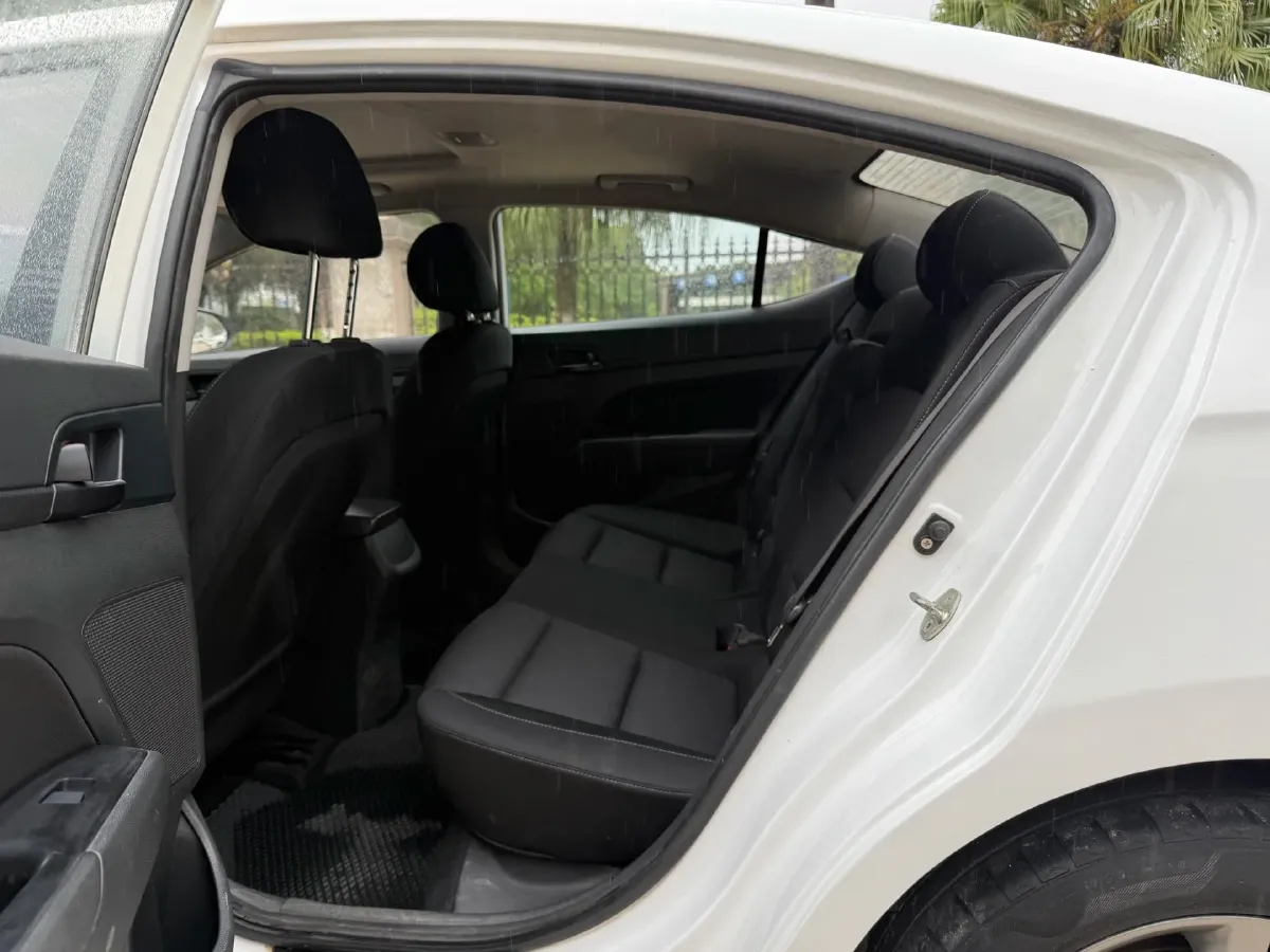 2016 Hyundai Elantra 1.4T 130HP L4 7DCT,autocango,china used car exporter,china ev exporter,chinese used car exporter,chinese used ev exporter