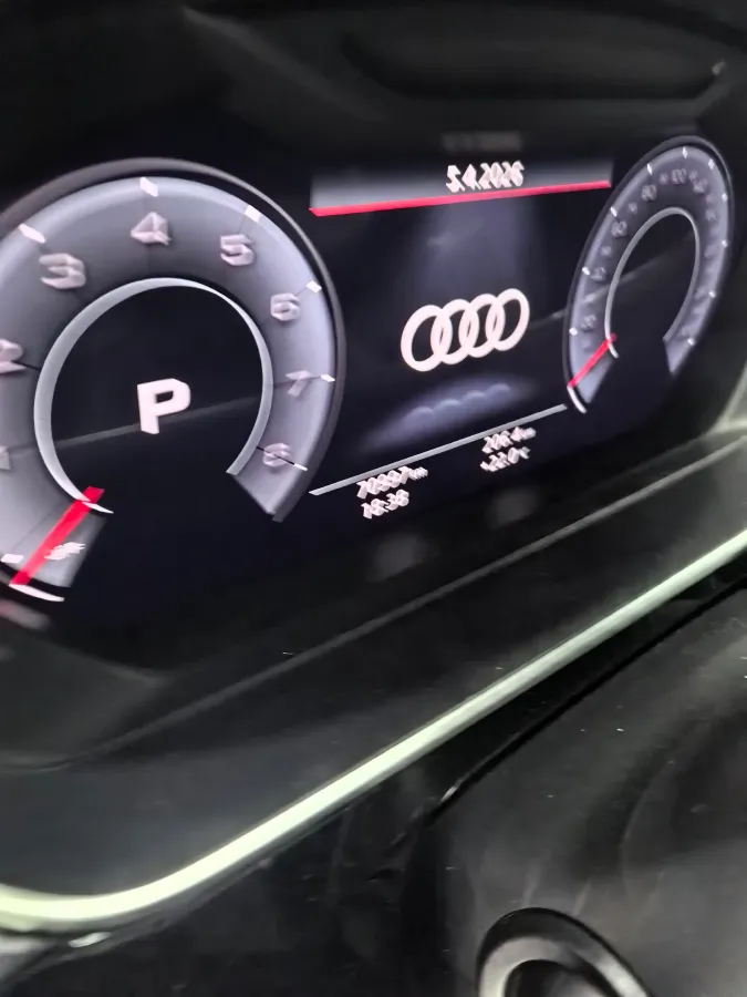 2019 Audi A8 3.0T 286HP V6 8AT,autocango,china used car exporter,china ev exporter,chinese used car exporter,chinese used ev exporter