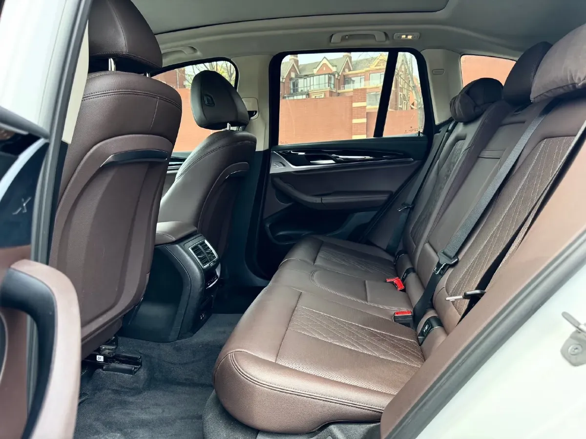 2024 BMW iX3 BEV 80KWH,autocango,china used car exporter,china ev exporter,chinese used car exporter,chinese used ev exporter