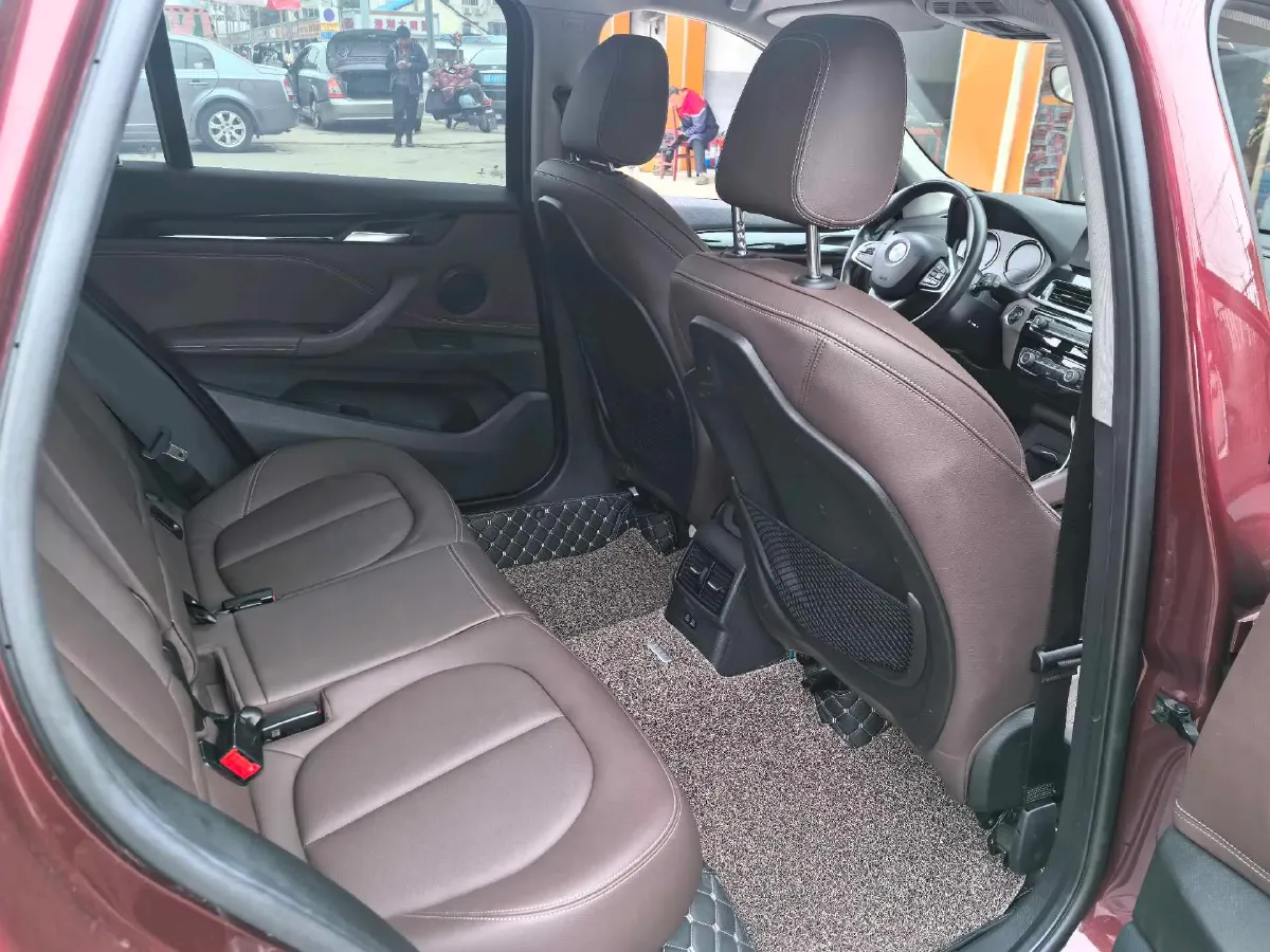 2020 BMW X1 2.0T 192HP L4 7DCT,autocango,china used car exporter,china ev exporter,chinese used car exporter,chinese used ev exporter