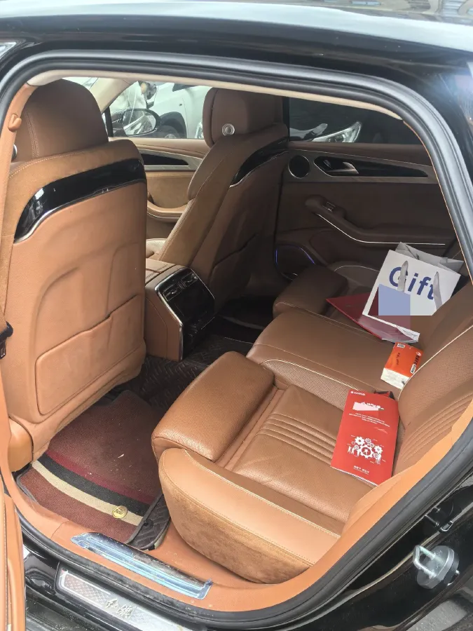 2020 HongQi H9 3.0T 283HP V6 7DCT,autocango,china used car exporter,china ev exporter,chinese used car exporter,chinese used ev exporter