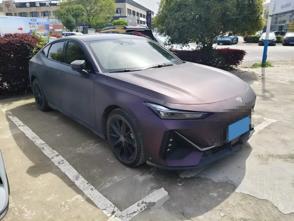 2023 ChangAn UNI-V 1.5T 188HP L4 7DCT,autocango,china used car exporter,china ev exporter,chinese used car exporter,chinese used ev exporter