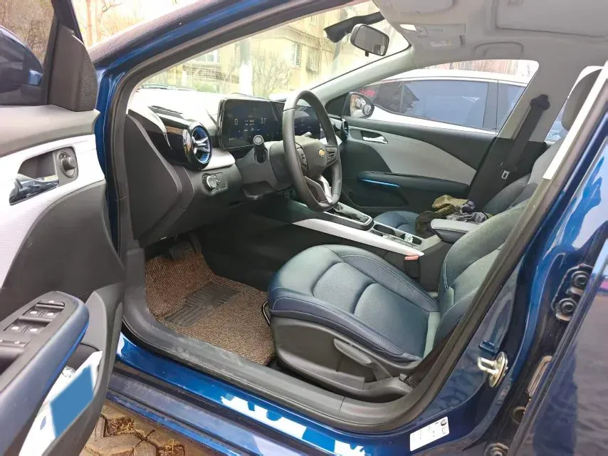 2023 Chevrolet Monza 1.5L 113HP L4 6DCT,autocango,china used car exporter,china ev exporter,chinese used car exporter,chinese used ev exporter