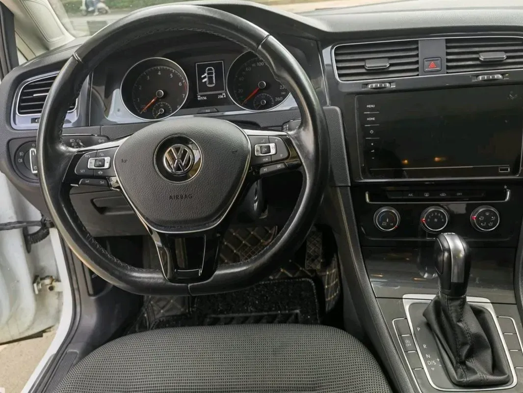 2020 Volkswagen Golf 1.2T 116HP L4 7DCT,autocango,china used car exporter,china ev exporter,chinese used car exporter,chinese used ev exporter