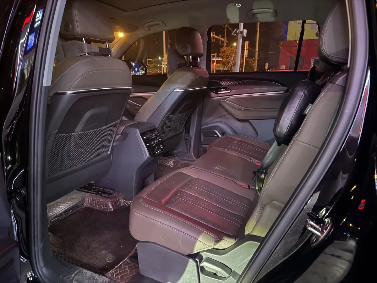 2025 Li i6 BEV,autocango,china used car exporter,china ev exporter,chinese used car exporter,chinese used ev exporter