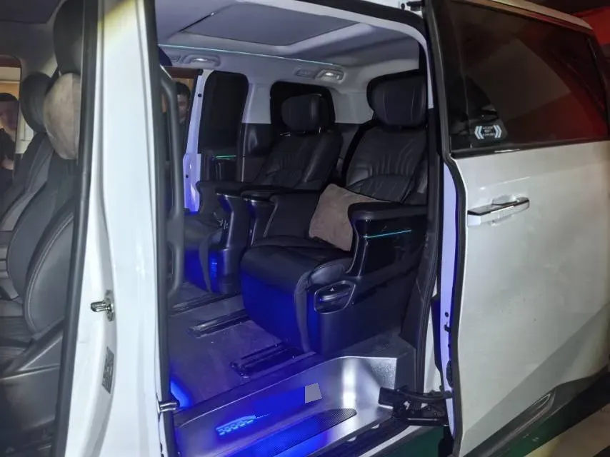 2023 GAC Trumpchi M8 2.0T 252HP L4 8AT,autocango,china used car exporter,china ev exporter,chinese used car exporter,chinese used ev exporter