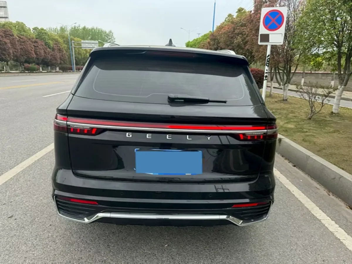 2021 Geely Monjaro 2.0T 218HP L4 7DCT,autocango,china used car exporter,china ev exporter,chinese used car exporter,chinese used ev exporter