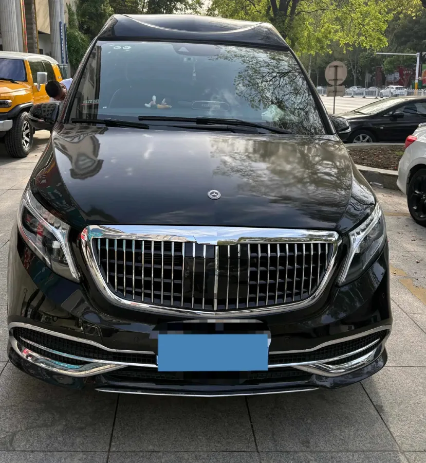 2018 Mercedes-Benz V Class 2.0T 211HP L4 7AT,autocango,china used car exporter,china ev exporter,chinese used car exporter,chinese used ev exporter
