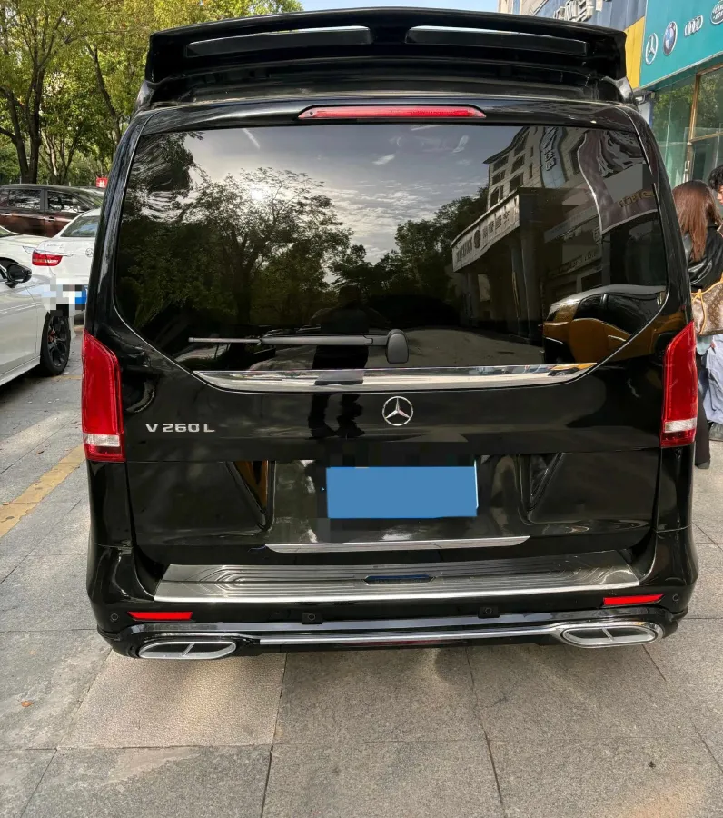 2018 Mercedes-Benz V Class 2.0T 211HP L4 7AT,autocango,china used car exporter,china ev exporter,chinese used car exporter,chinese used ev exporter