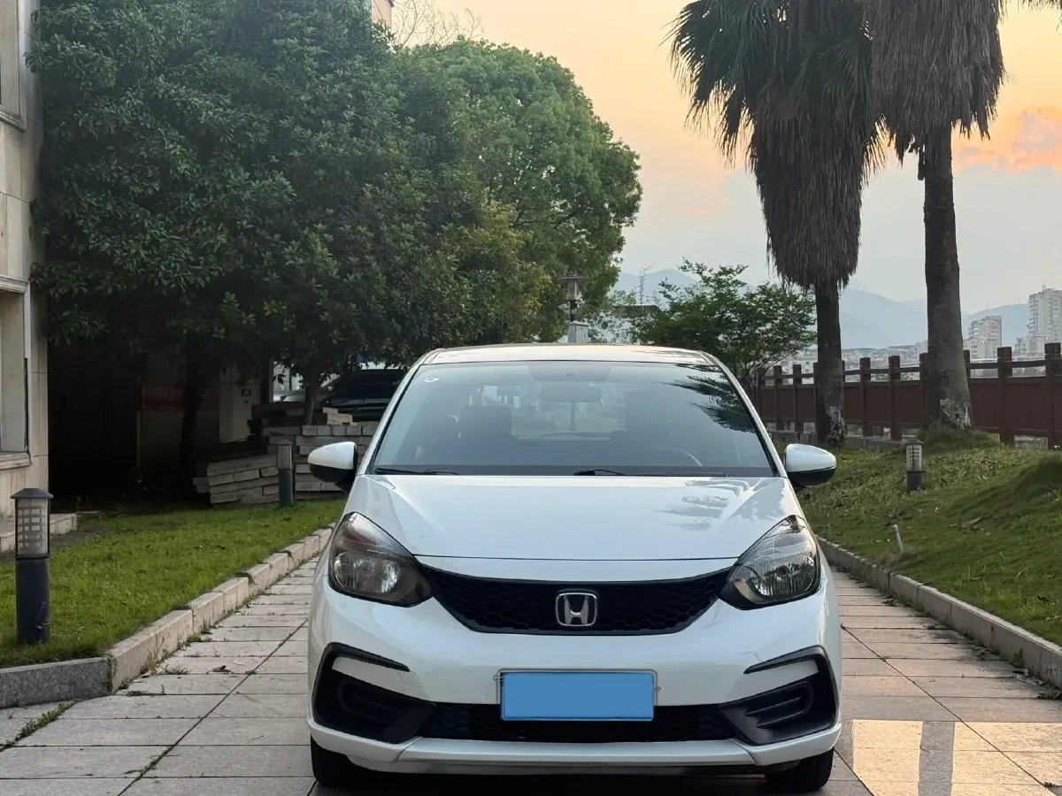 2022 Honda Fit 1.5L 131HP L4 CVT,autocango,china used car exporter,china ev exporter,chinese used car exporter,chinese used ev exporter
